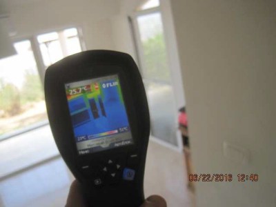 בדיקה תרמית לבית באמצעות FLIR